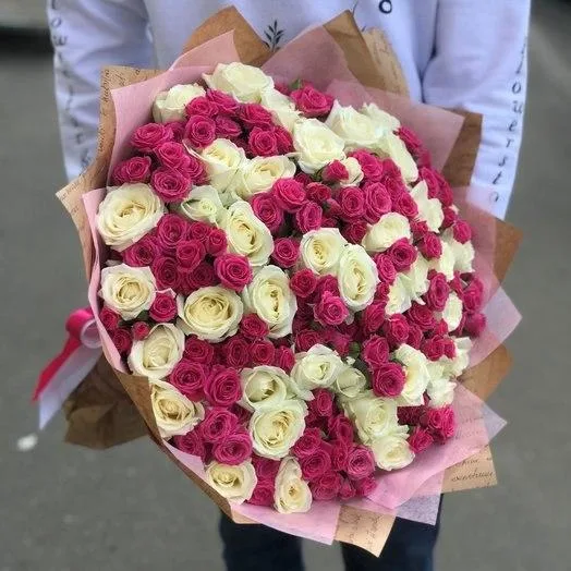 Букет из роз «Яркий»